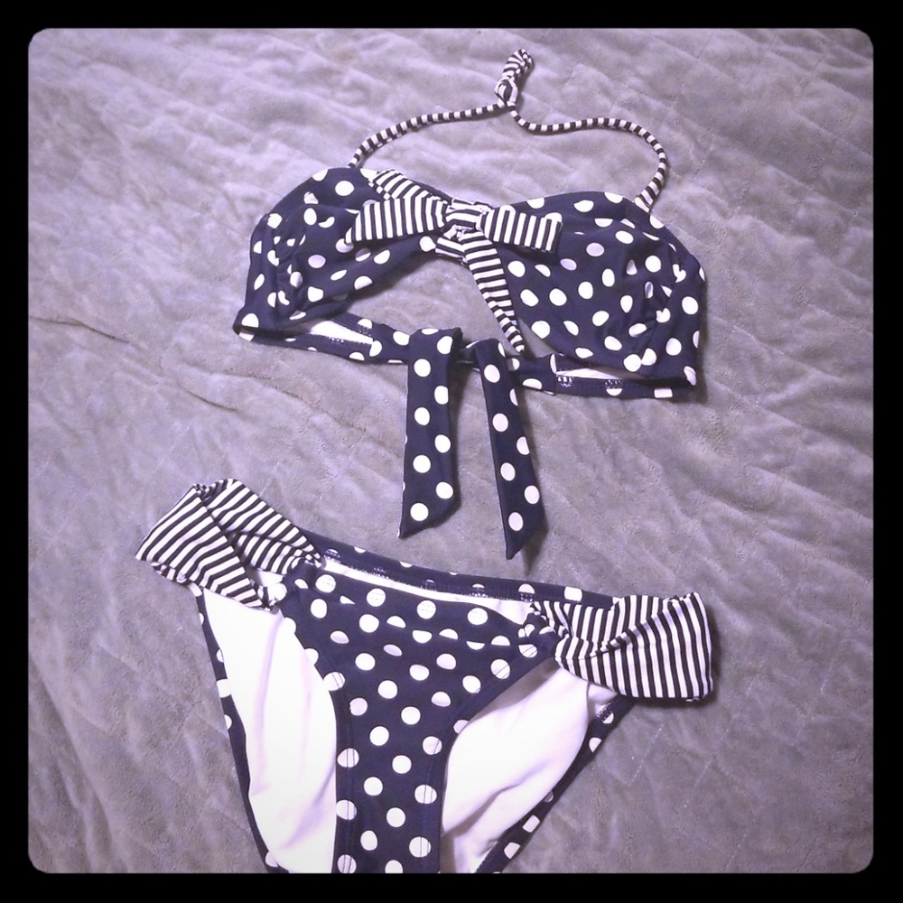 Bathing suit